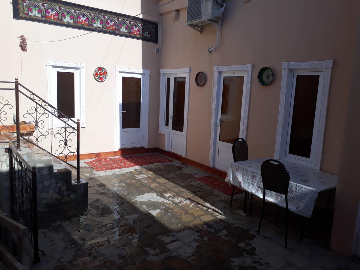 Amir-Yaxyo Hotel Бухара Екстериор снимка